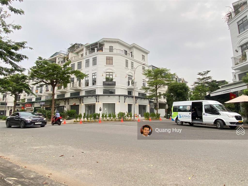 Mustsee toà nhà thuê góc trục chính lakeview đường 18m 5tầng mới hoàn thiện thang máy 500m2sàn