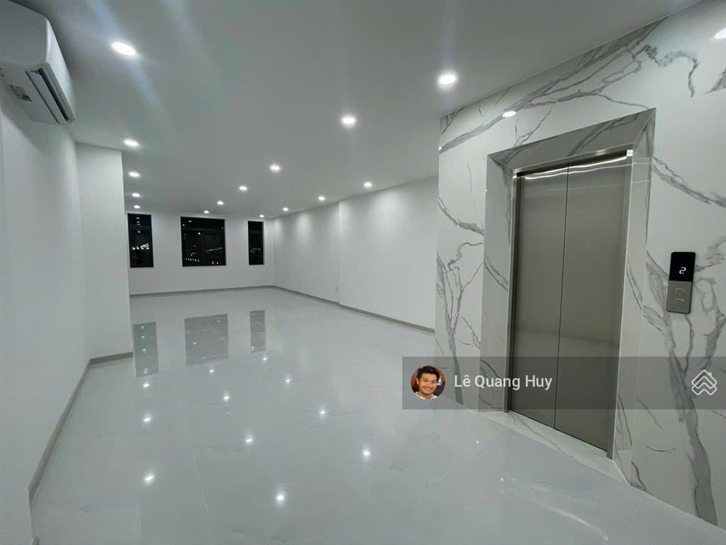 Bán gấp shophouse trung tâm song hành lakeview đối diện global city, 5 tầng gần 400m2 sàn