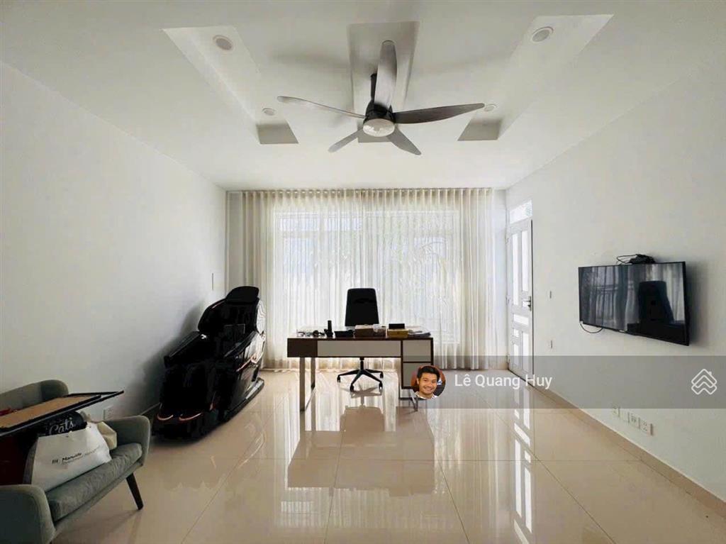 Góc view hồ, đón gió lakeview, mặt đường d 25m trục chính 4tầng kinh doanh giá nét từ chủ nhà