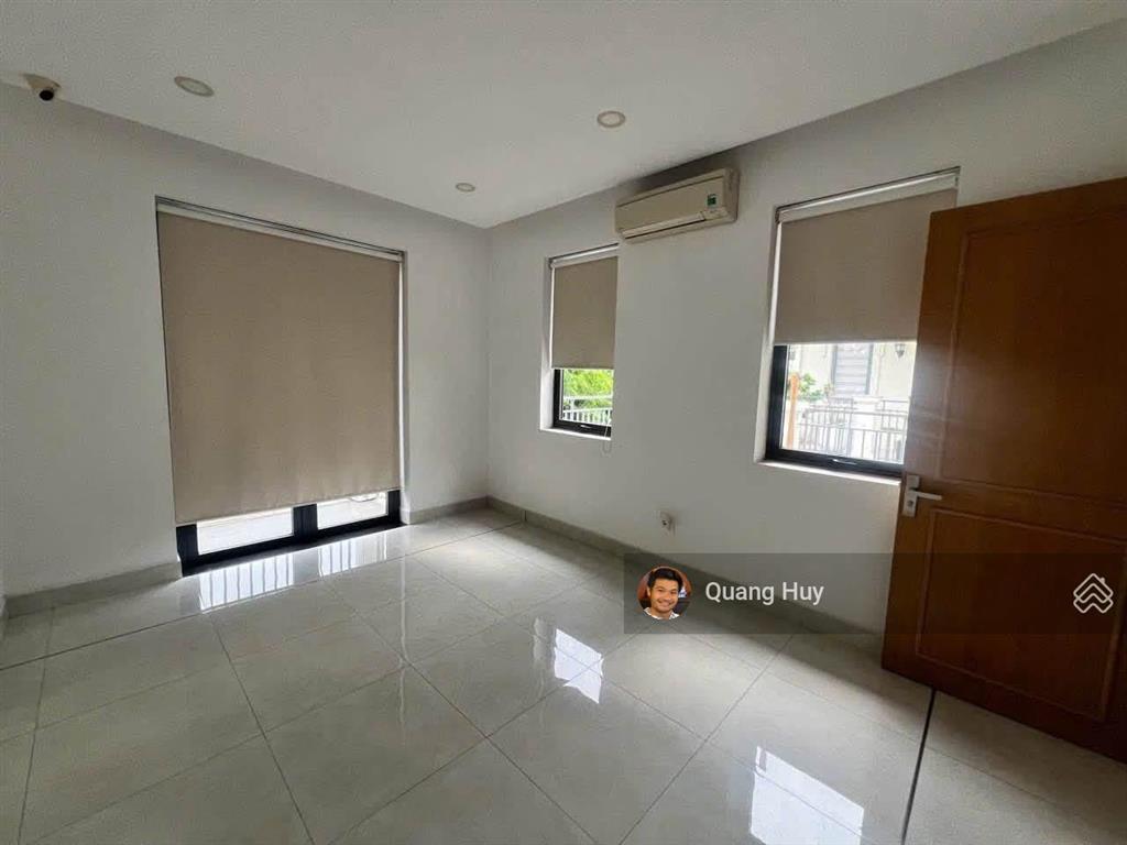 Cho thuê biệt thự sông lakeview city ~ trệt 2 lầu 4pn, thoáng mát chỉ 28tr/tháng vào ở liền