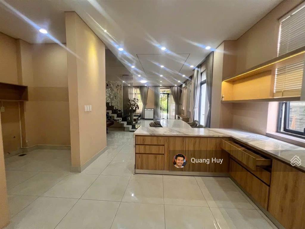 Cho thuê biệt thự sông lakeview city ~ trệt 2 lầu 4pn, thoáng mát chỉ 28tr/tháng vào ở liền