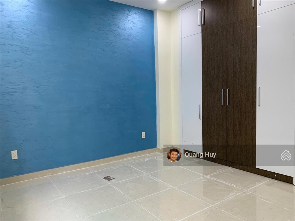 Giá 25triệu top1 lakeview city nhà phố ngang 6m, 4tầng cho thuê trục chính đường 25m đang sơn mới