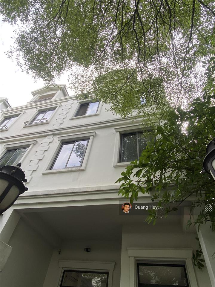 Cho nhà phố góc vườn  trệt lầu lakeview city  gần hồ bơi  chỉ 15triệu/th phù hợp văn phòng cty
