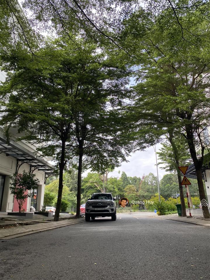 Cho nhà phố góc vườn  trệt lầu lakeview city  gần hồ bơi  chỉ 15triệu/th phù hợp văn phòng cty