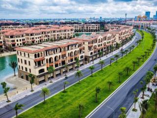 Chuyển nhượng shophouse mặt đường tia sáng  vinhomes royal island vũ yên hơn 5 tỷ
