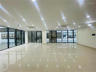 Sàn văn phòng cực đại 300m2 mặt trục chính sát khu royal city  nguyễn trãi  ngã tư sở