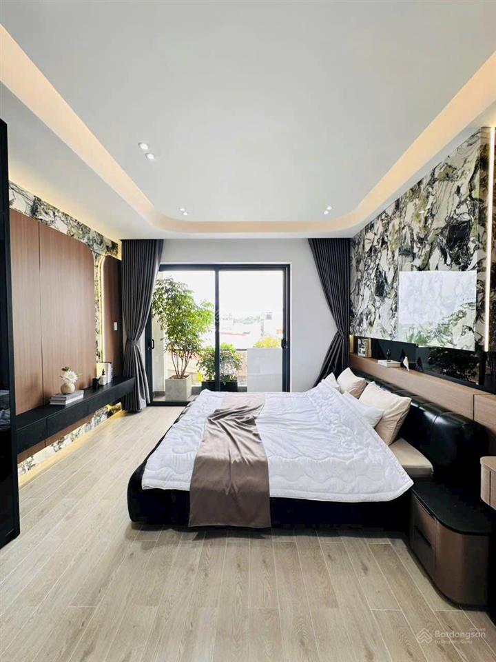 Nhà mới xây tx33 trệt lửng 3 lầu 4x15 hẻm thông ô tô