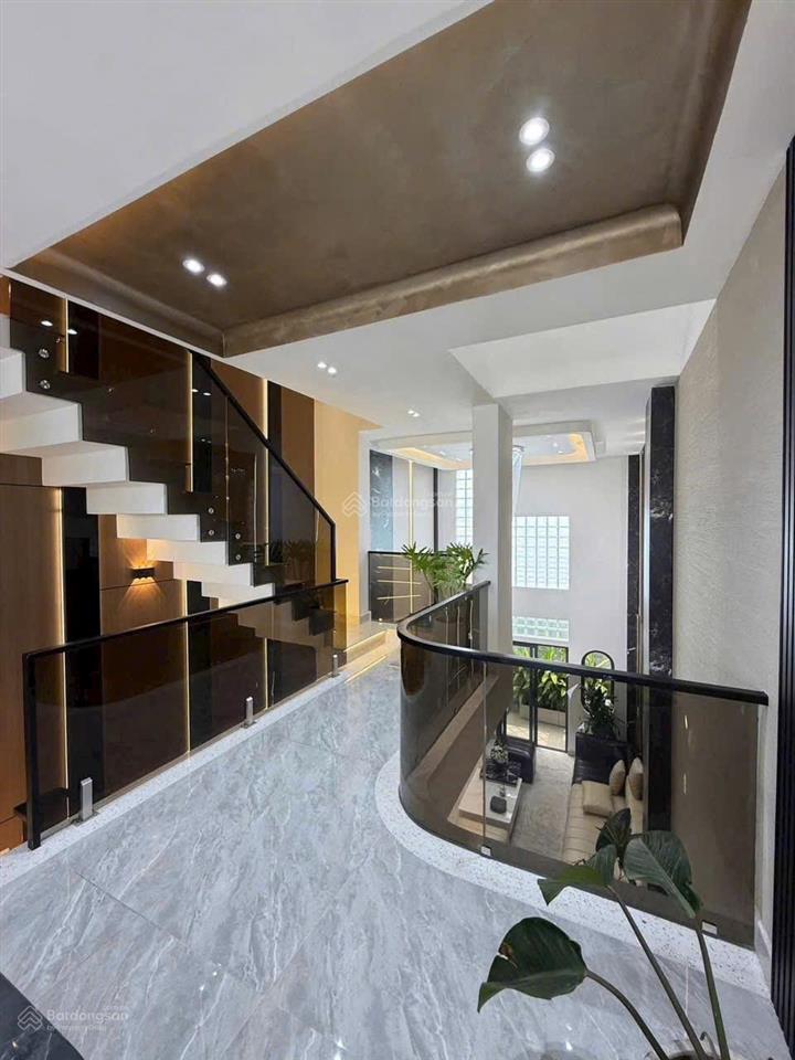 Nhà mới xây tx33 trệt lửng 3 lầu 4x15 hẻm thông ô tô