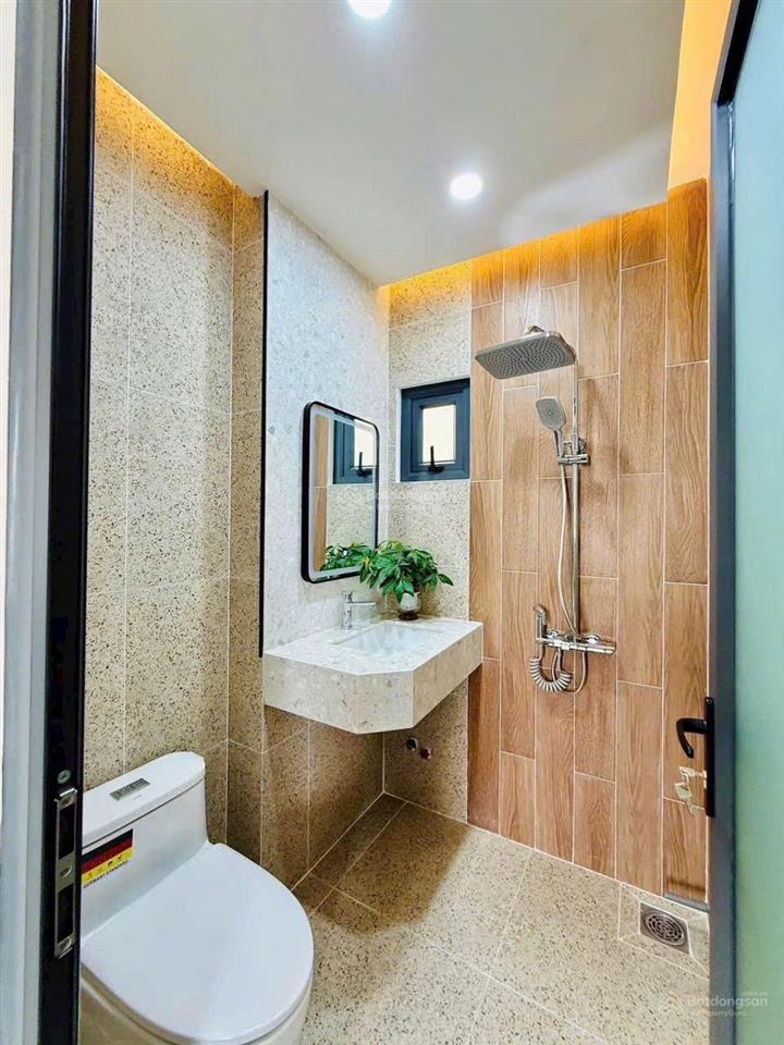 Nhà mới xây tx33 trệt lửng 3 lầu 4x15 hẻm thông ô tô