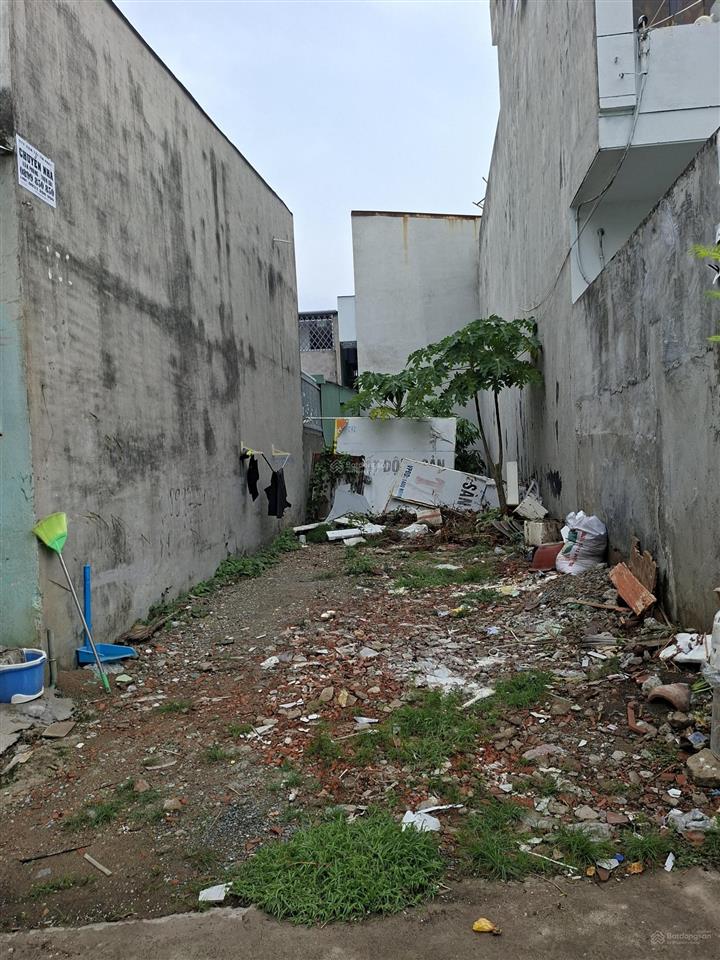 Bán đất 85m2 giá 4,7 tỷ tái định cư đông tăng long, cách đường a4 chỉ 10m và lã xuân oai chỉ 50m