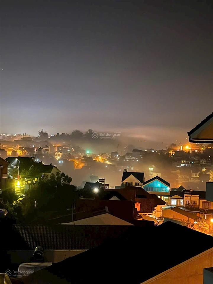 Chính chủ bán lô đất vị trí đẹp, trung tâm đà lạt, ngay ngã ba, view săn mây, giá tốt