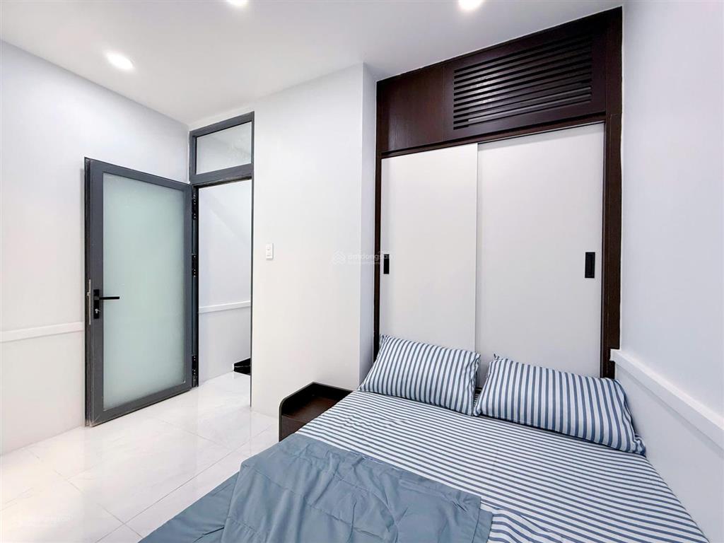 Hiếm! nhà đẹp phú nhuận sát phan xích long  full nội thất  chỉ 4.85 tỷ