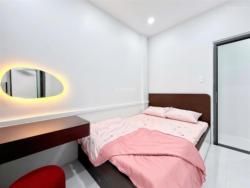 Hiếm! nhà đẹp phú nhuận sát phan xích long  full nội thất  chỉ 4.85 tỷ