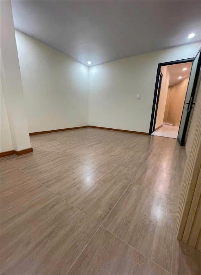 Bán nhà Đường Số 6, BHHB, Bình Tân - DTSD 80M2- KINH DOANH - hẻm xe tải tránh -  4 tỷ xíu