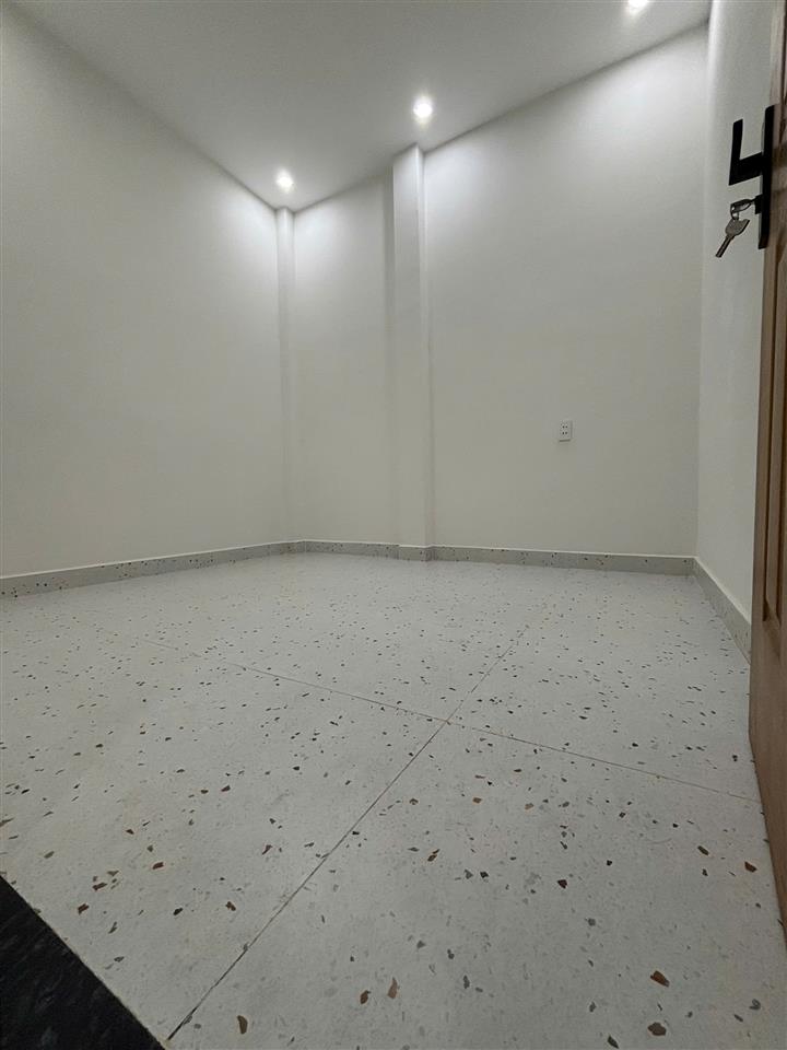 Bán nhà Đường Số 6, BHHB, Bình Tân - DTSD 80M2- KINH DOANH - hẻm xe tải tránh -  4 tỷ xíu