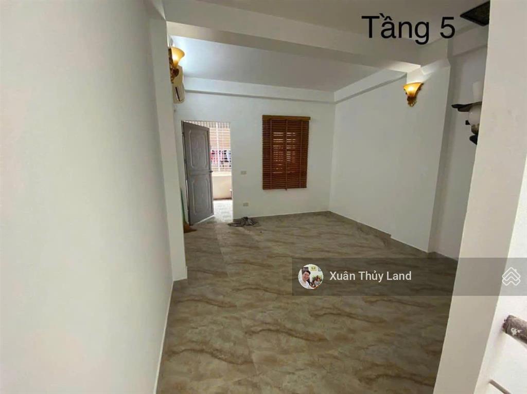 Cho thuê nhà nguyên căn 5 tầng ngọc thụy 35m2, 3 ngủ full đồ 11tr/tháng