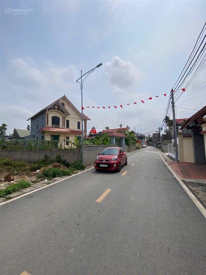 Lô góc 2 mặt tiền thôn đông lâm động, kinh doanh buôn bán