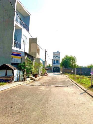 Cần bán 2 lô đất tại KDC sở văn hóa thông tin Q9 đường Liên Phường giá chỉ 71tr/m2 