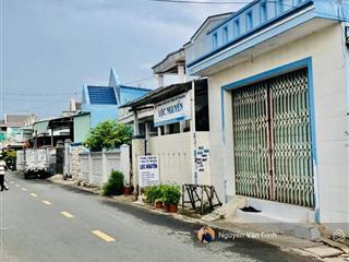 Nhà lầu góc 2 mặt tiền cách biển bờ kè phước hải chỉ 500mdt60m2 4,8mx12,5mfull tcgiá 3t5