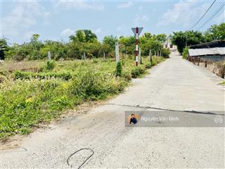 Phước hải( long mỹ) 1000m2 có 32m mặt tiền bê tông ô tô
phủ hồng đất ở lên thổ cư ok
giá 2ty5