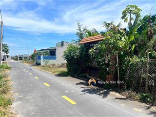 Nhà yến có sẵn vườn cây ăn trái về nghỉ dưỡng tại phước hải
diện tích 25x25629m có 150m thổ cư4tx