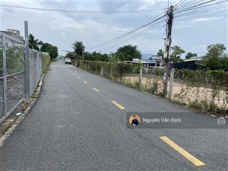 Phước hảiđi xe ra biển 5p
giá sốc chỉ 2ty6 cho 400m2 có 35m mặt tiền nhựa 80 thổ cư sổ sẵn