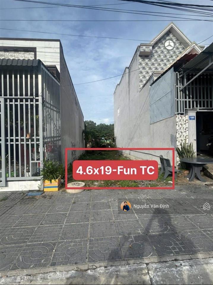 Siêu phẩm phước hải chỉ 250m đi bộ ra biển.
mt đường chính lê lai 87m2 4,6mx19m full thổ 4tỷ5
