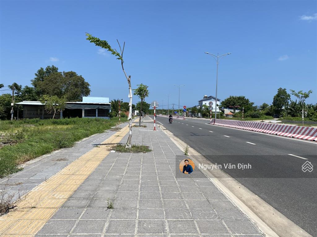Phước hải1000m2có 24m mặt tiền tỉnh lộ 44bnở hậu 26m  120m2 thổ cư  sổ sẵn công chứng giá 7tỷ