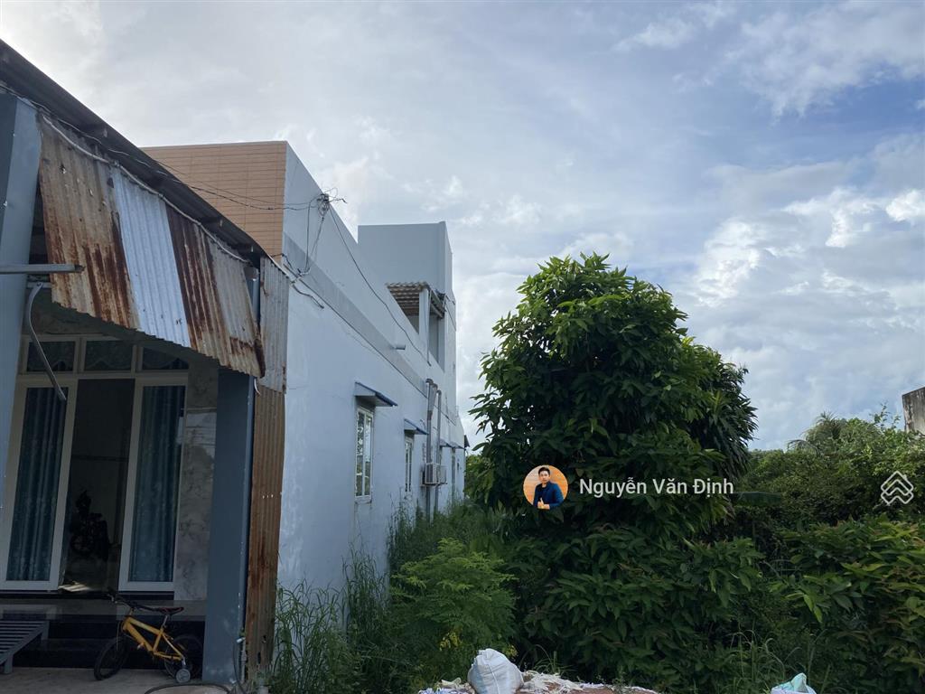 1700m2  có 17m mặt tiền đường ven biển phước hải  100m2 thổ cư  sẵn nhà đẹp  giá 14,5 tỷ