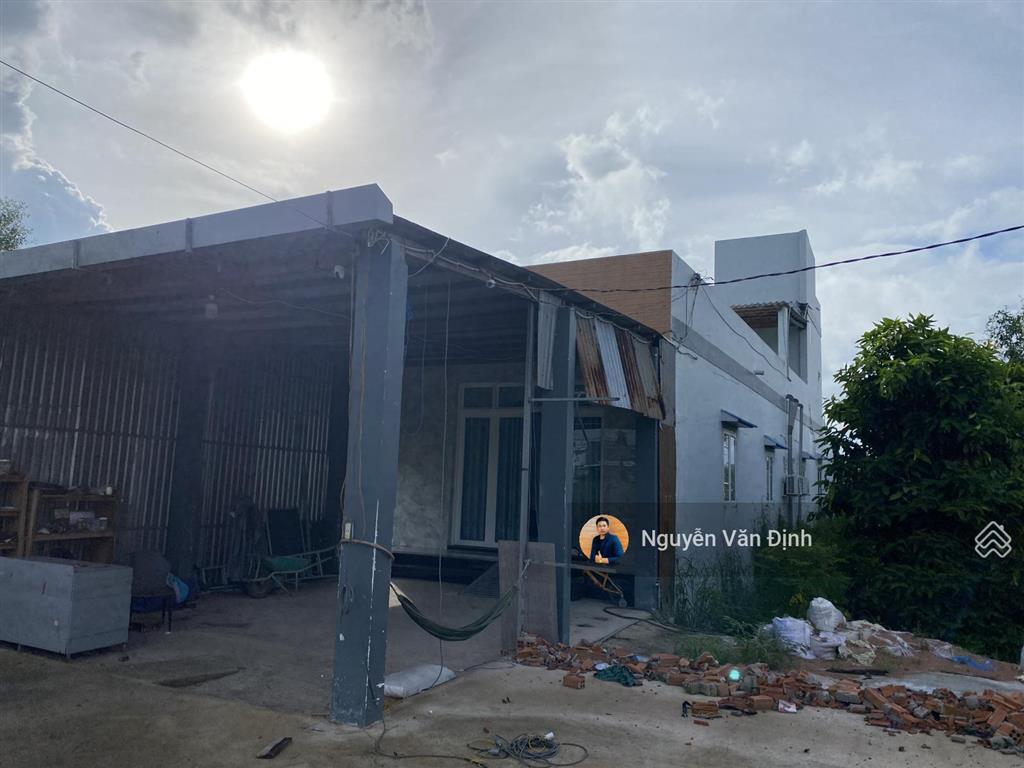 1700m2  có 17m mặt tiền đường ven biển phước hải  100m2 thổ cư  sẵn nhà đẹp  giá 14,5 tỷ