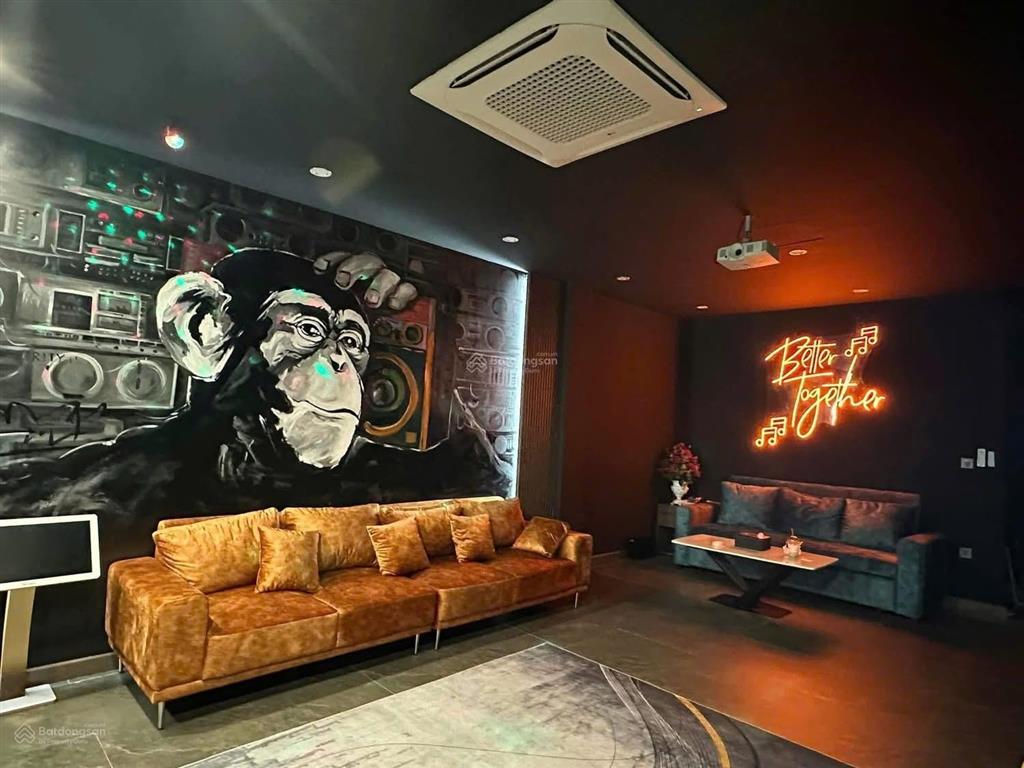 View cực đỉnh  ngắm pháo hoa hồ văn quán  8 tầng thang máy  nhà xây cực tâm huyết  vỉa hè khủng