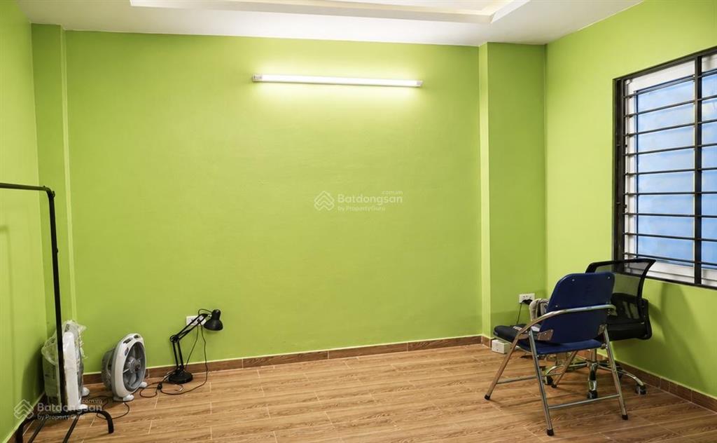 Chính chủ gửi bán căn nhà cực đẹp phố đội cấn, quận ba đình vị trí trung tâm, gần phố, 5tầng, 32m2