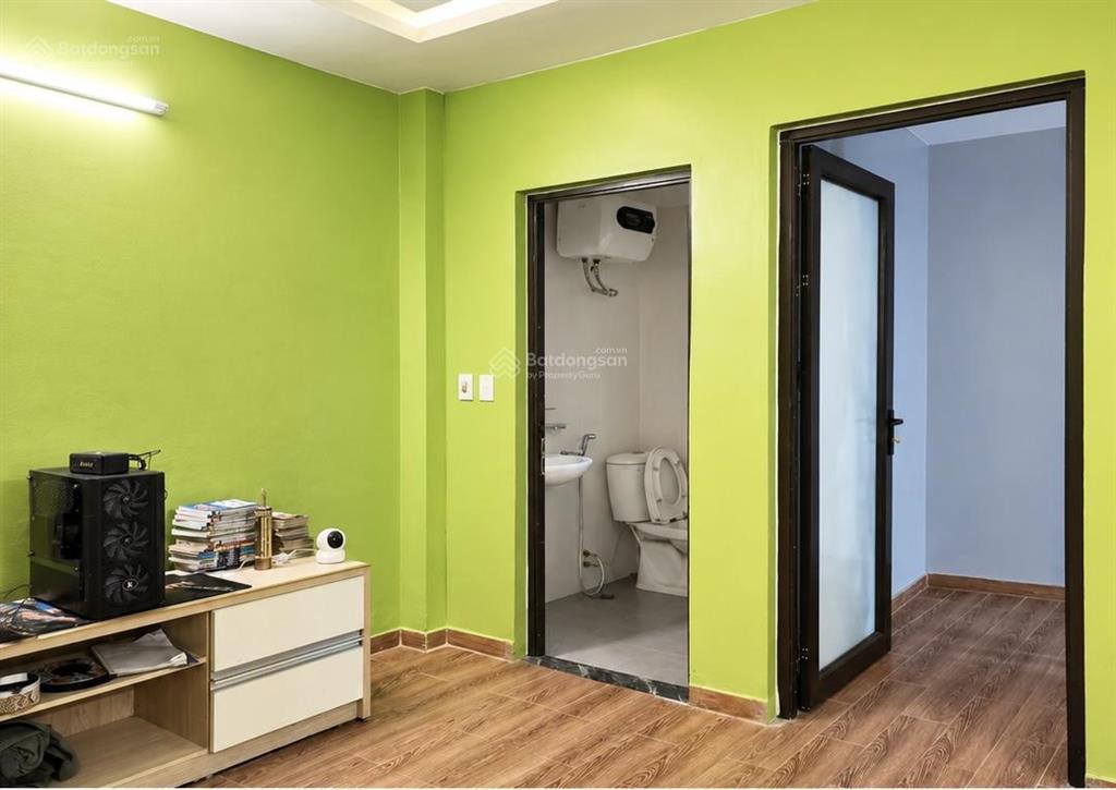 Chính chủ gửi bán căn nhà cực đẹp phố đội cấn, quận ba đình vị trí trung tâm, gần phố, 5tầng, 32m2