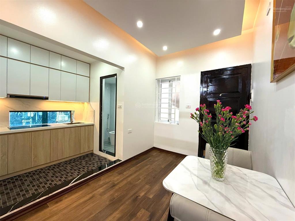 Bán căn tập thể đh khxh & nhân văn  phố kim mã thượng, ba đình diện tích 25m2, thiết kế 2 pn