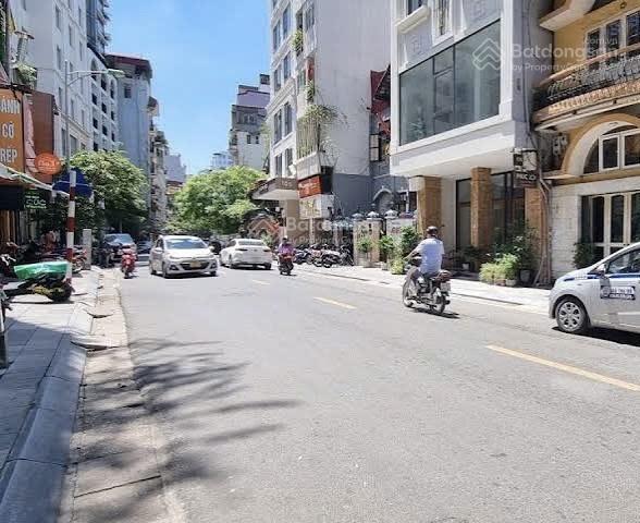 Cho thuê nhà mặt phố nguyễn trường tộ  160m x 5 tầng