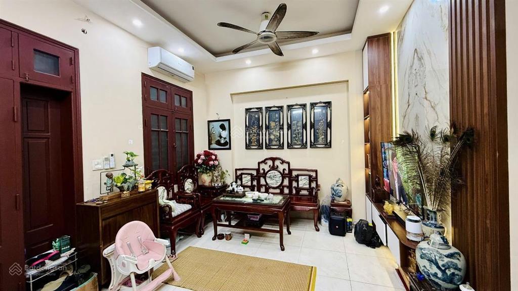 Bán nhà phân lô hoàng sâm, nghĩa đô, cầu giấy 38m2 x 4t mt 5.5m 13.9 tỷ