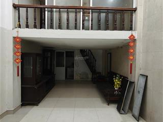Hiếm có khó tìm hơn 1 tỷ có ngay nhà tây hồ ở luôn, dt 58m2, 2 p ngủ, vs chính chủ