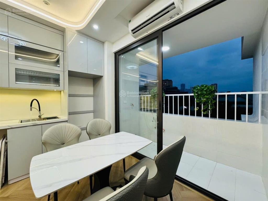 Siêu phẩm chung cư trung tâm cầu giấy 3pn 2wc tầm tiền hiếm, 6,95 tỷ