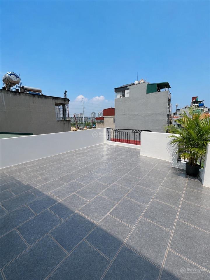Nhà lô góc an dương vương, phú thượng 56m²,4 tầng, ôtô chạy quanh, qh ra mặt đường 30m, giá 15.5tỷ