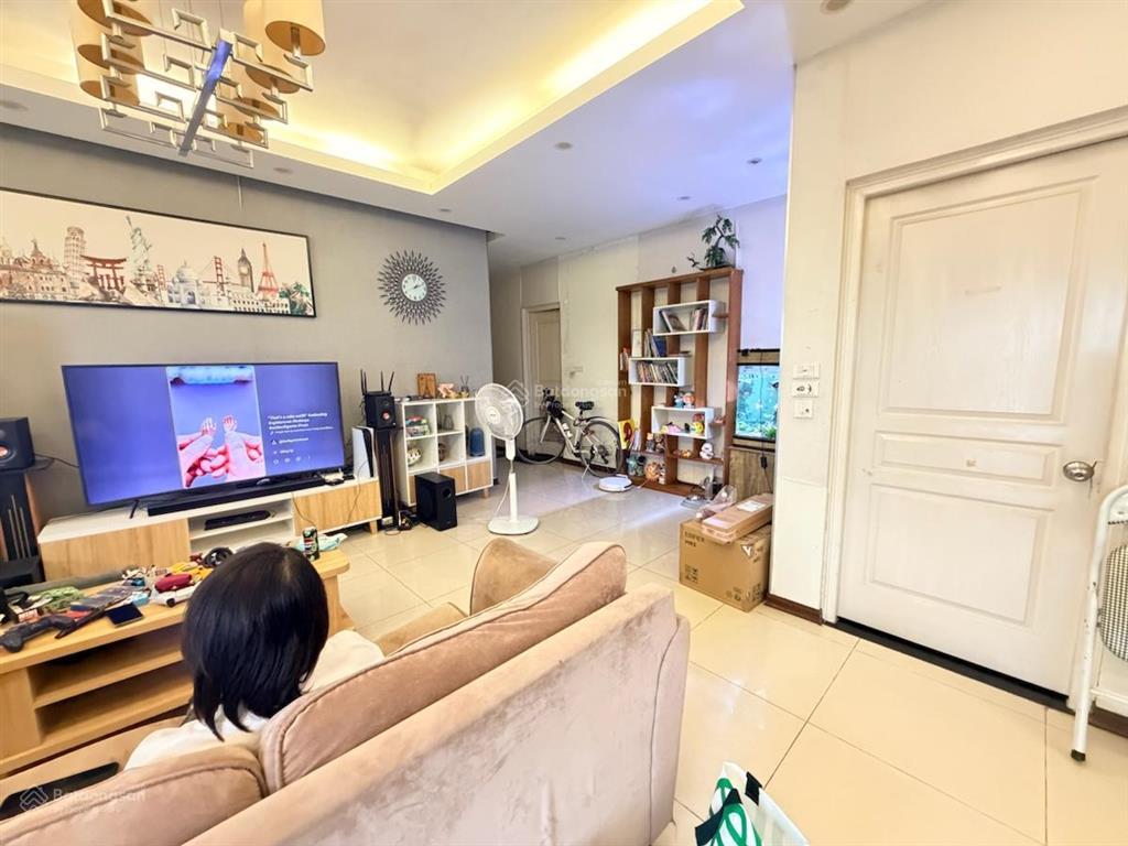 Bán căn góc 126m chung cư vườn đào view cầu nhật tân, sông hồng