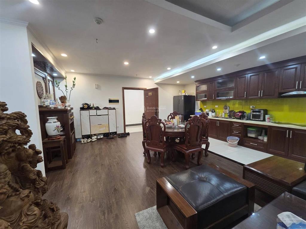 Siêu phẩm căn góc 4pn tầng cao tnr goldsilk complex 430 cầu am tặng full nội có slot ô tô