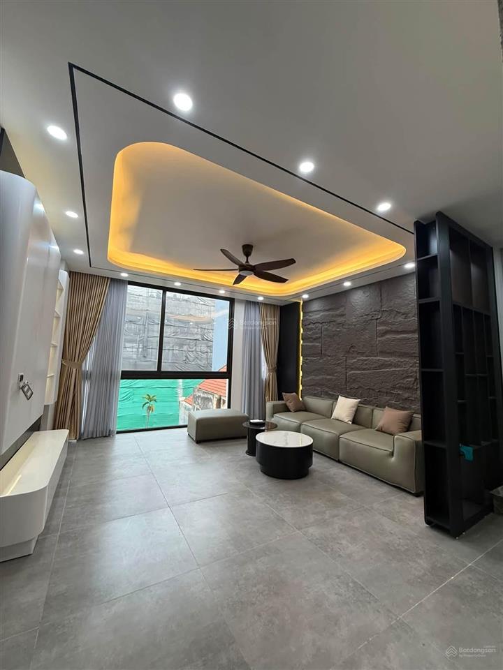 Bán nhà âu cơ tây hồ | 8 tầng thang máy | view hồ tây | giá 16,8 tỷ