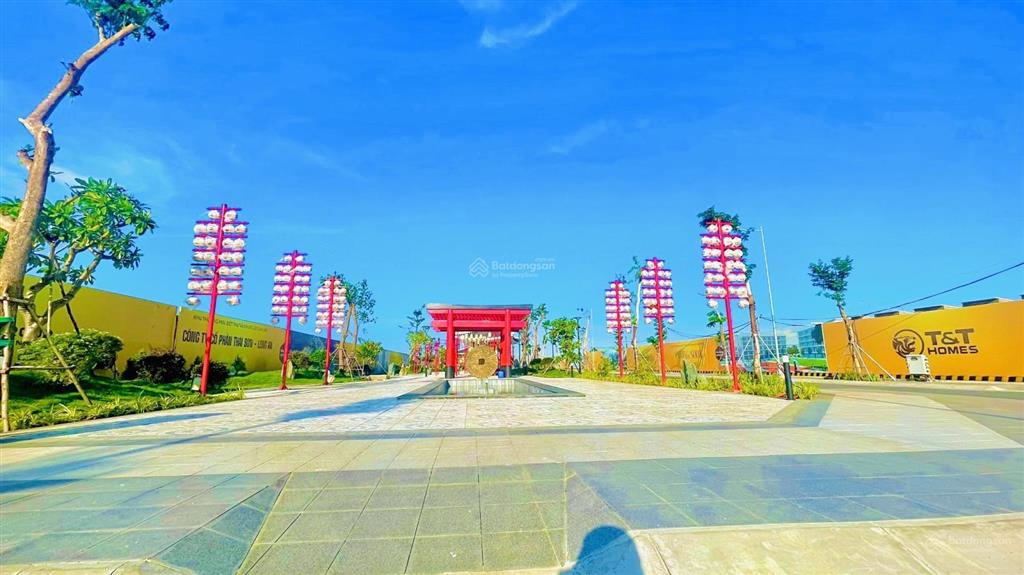 Chủ kẹt tiền ngân hàng cần bán gấp dãy lk.56. 1x đối diện khu ẩm thực cắt lỗ 5,5 tỷ bao thuế phí