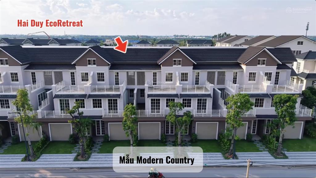 Nhà phố sky retreat 5x20m  100m2 , thu hồi vốn giá chỉ 6,45 tỷ . đơn giá chỉ hơn 60tr / m2