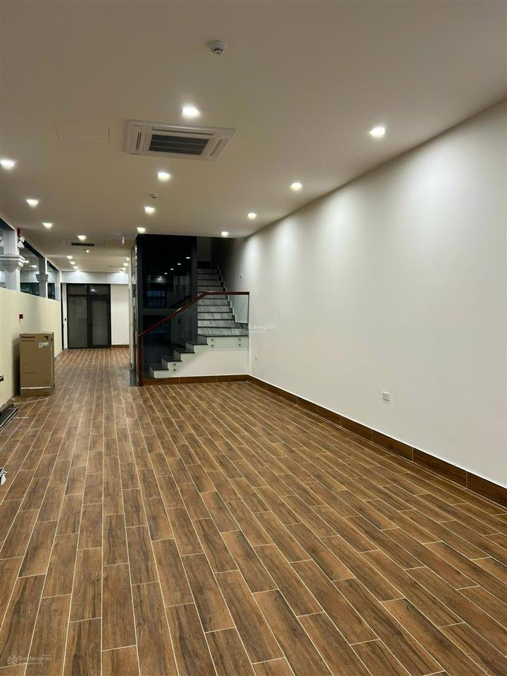 Cho thuê shophouse đẹp, rộng rãi, 110m², 17 triệu tại vinhomes ocean park gia lâm