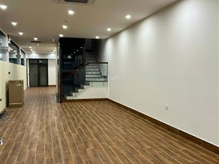 Cho thuê shophouse đẹp, rộng rãi , 110m2, 17 triệu tại vinhomes ocean park gia lâm