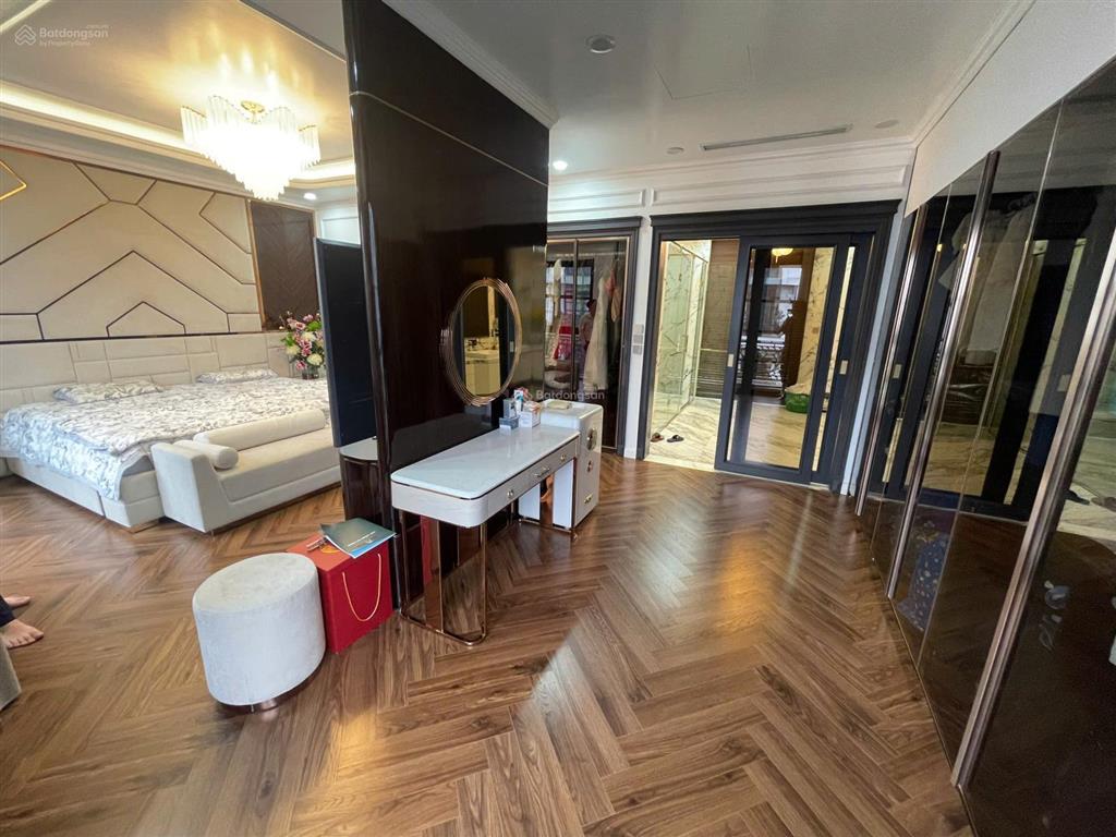 Cho thuê biệt thự giá chỉ 28tr  nội thất luxury tại vinhomes ocean park