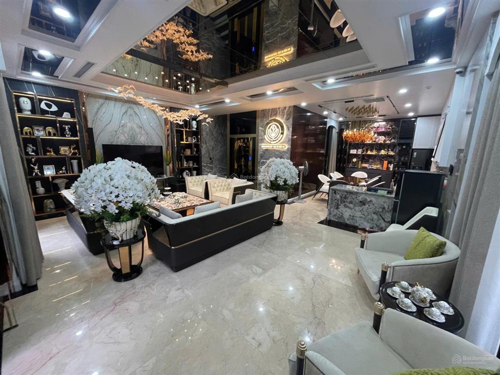 Cho thuê biệt thự giá chỉ 28tr  nội thất luxury tại vinhomes ocean park
