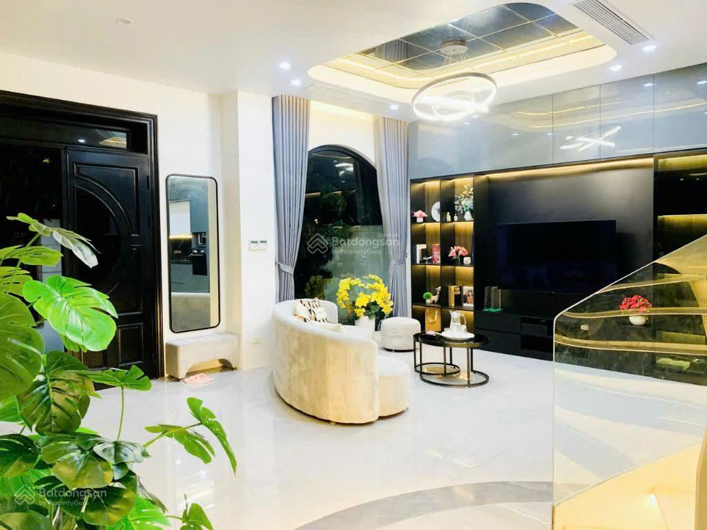 Cho thuê biệt thự đẹp 135m2 tại vinhomes ocean park giá chỉ 26tr