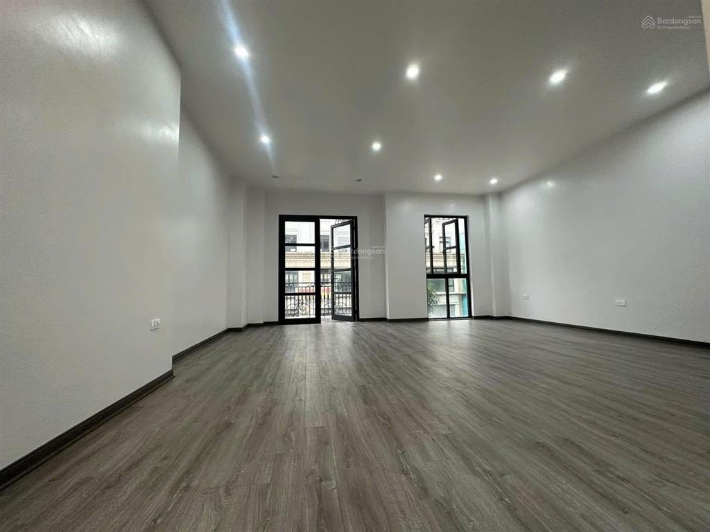 Cực hót!! cho thuê mặt bằng shophouse vinhomes ocean park, 100m2  giá chỉ 10tr/tháng giá cực tốt